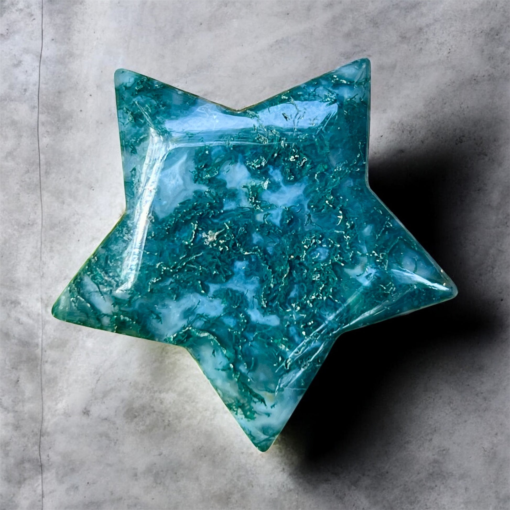 Natural healing stone for meditation, witchcraft & nature-based spiritual work. Moss Agate