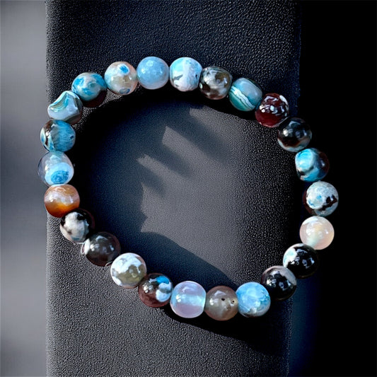 Natural blue agate crystal bracelet for emotional balance, calm, and peaceful energy.