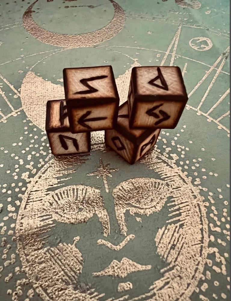 Rune dice